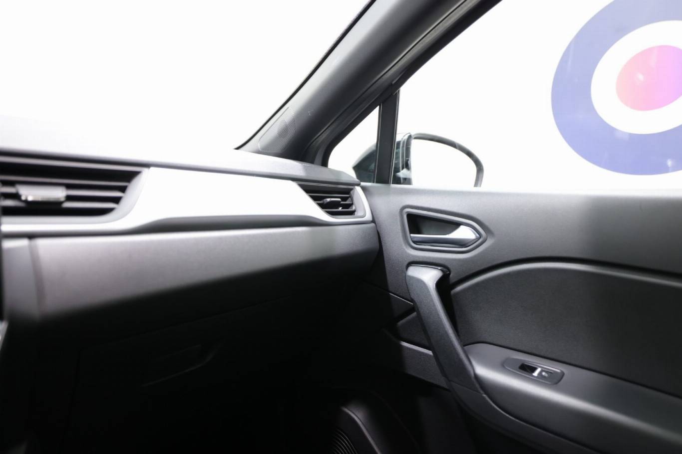 RENAULT Captur 31