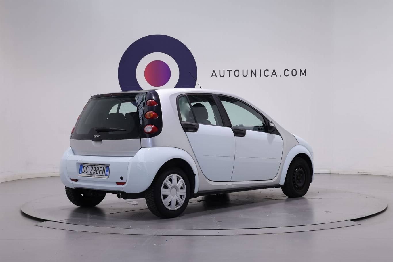 SMART ForFour 9