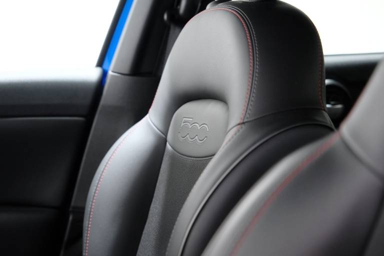 FIAT 500X 41