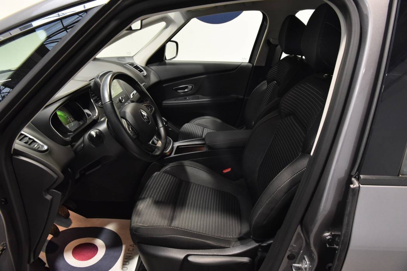 RENAULT Grand Scenic 4