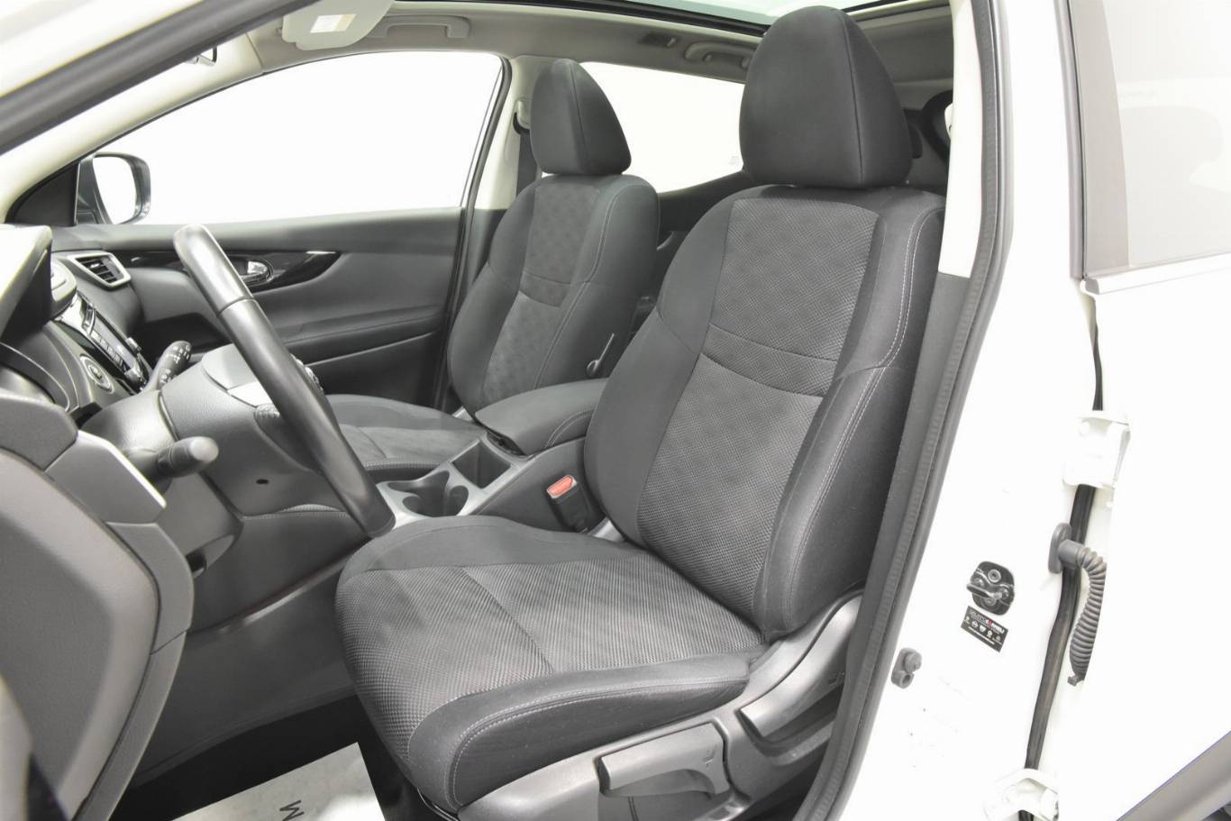 NISSAN Qashqai 4