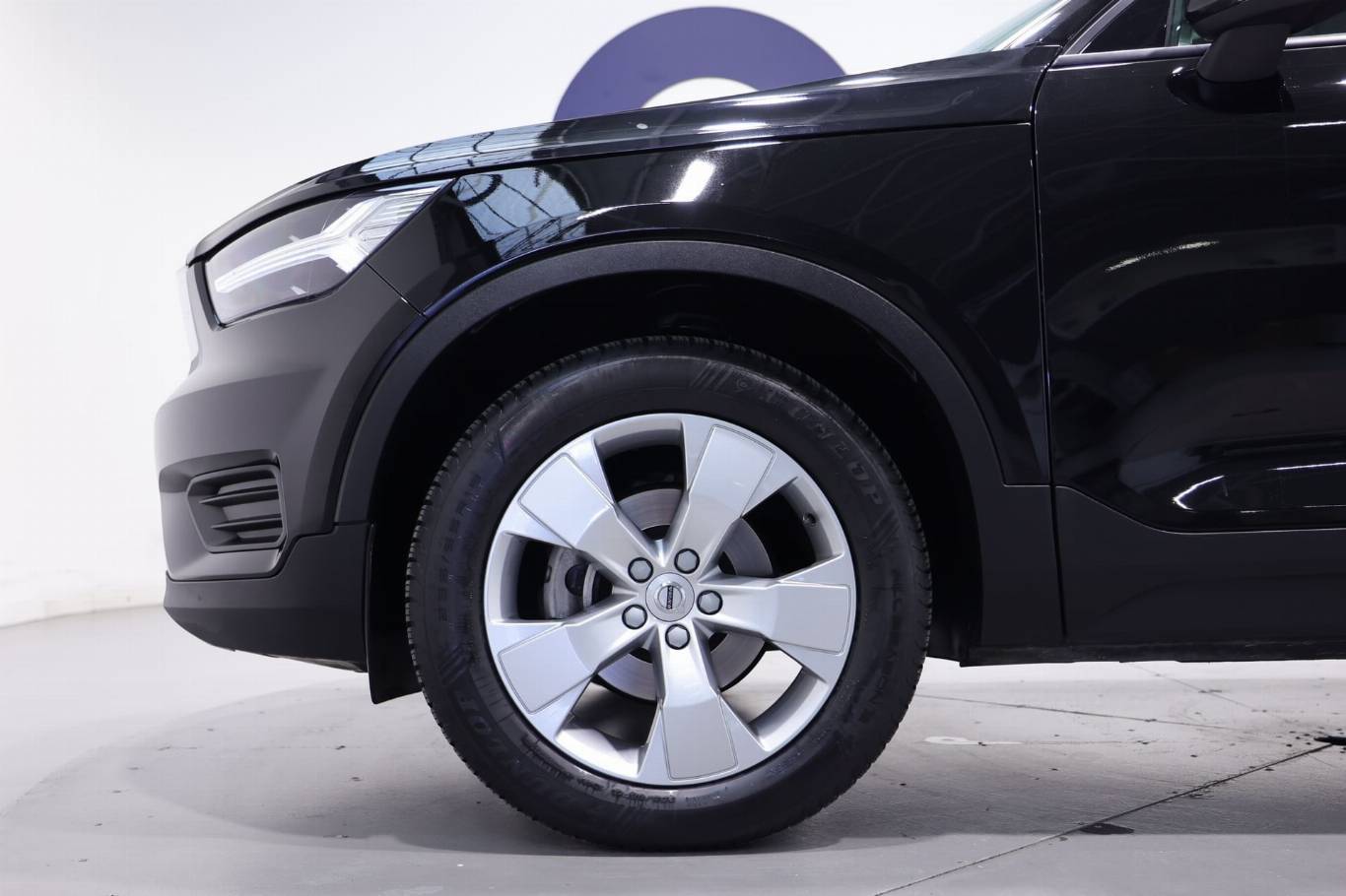 VOLVO XC40 17