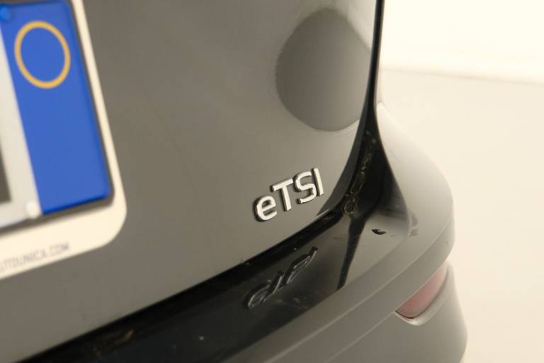 VOLKSWAGEN Golf Variant 46