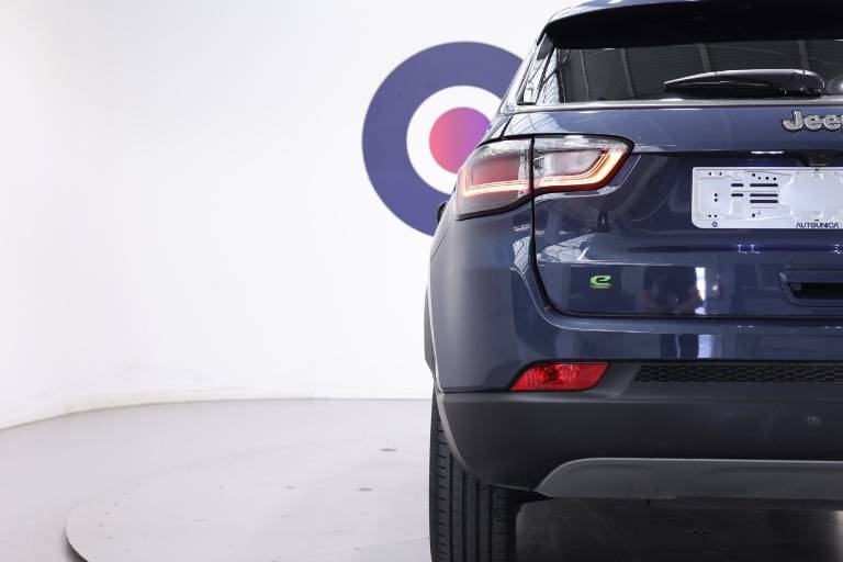 JEEP Compass 46