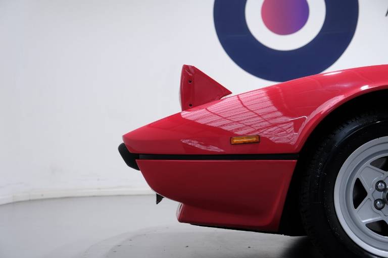 FERRARI 308 21
