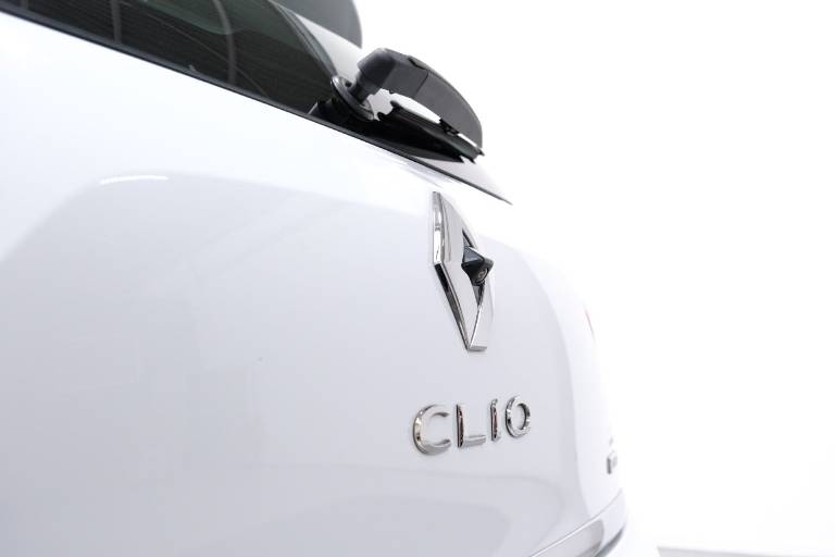 RENAULT Clio 63