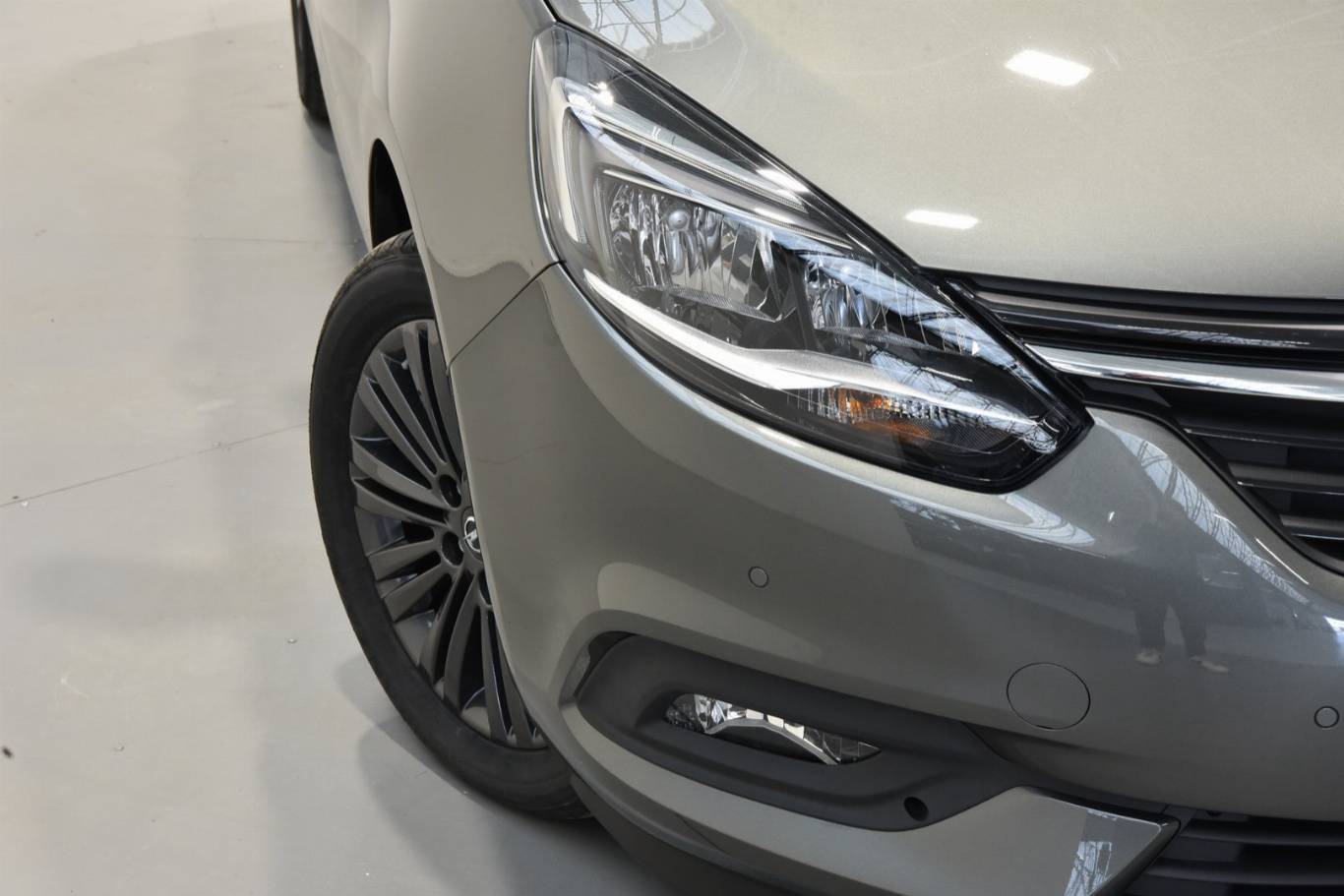 OPEL Zafira Tourer 57