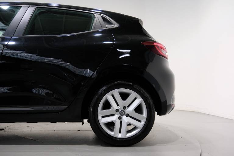 RENAULT Clio 40