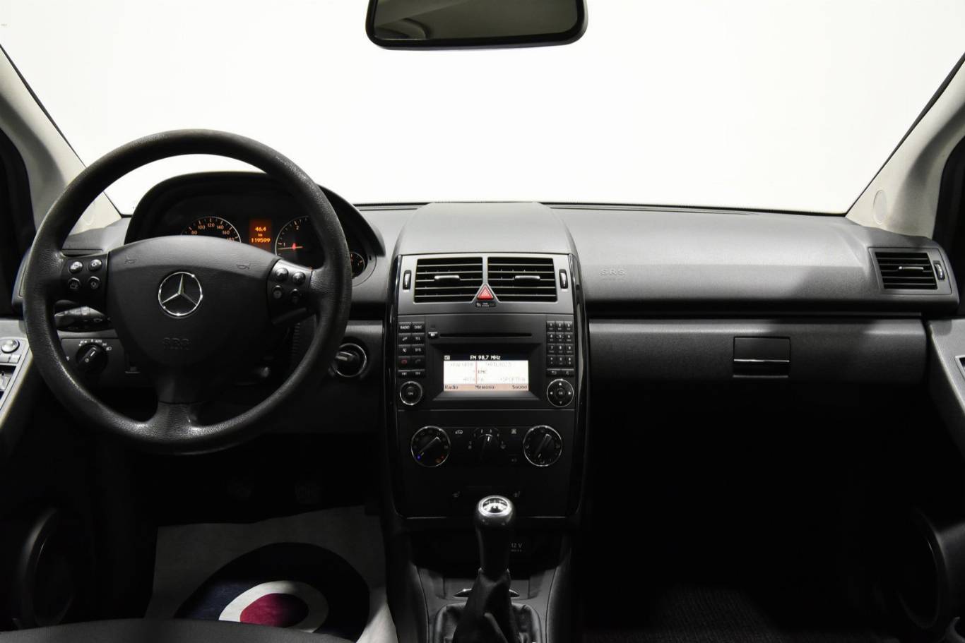 MERCEDES-BENZ A 160 21