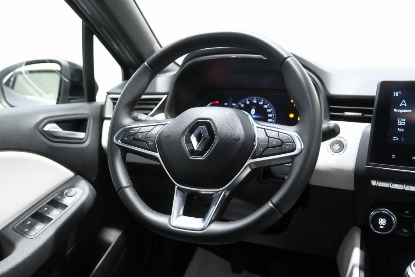 RENAULT Clio 41