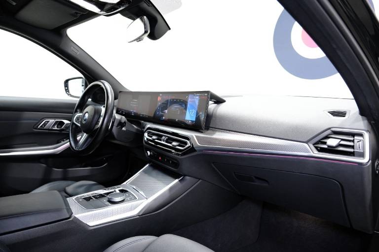 BMW 320 10