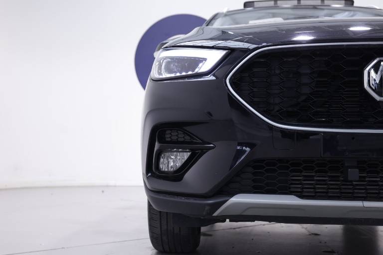 MG ZS 51