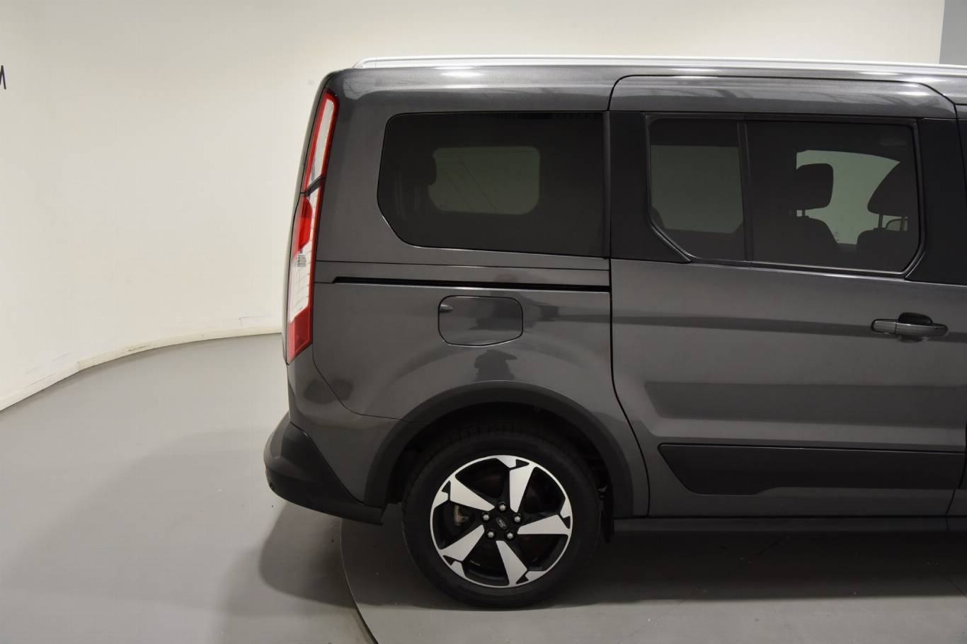 FORD Tourneo Connect 41