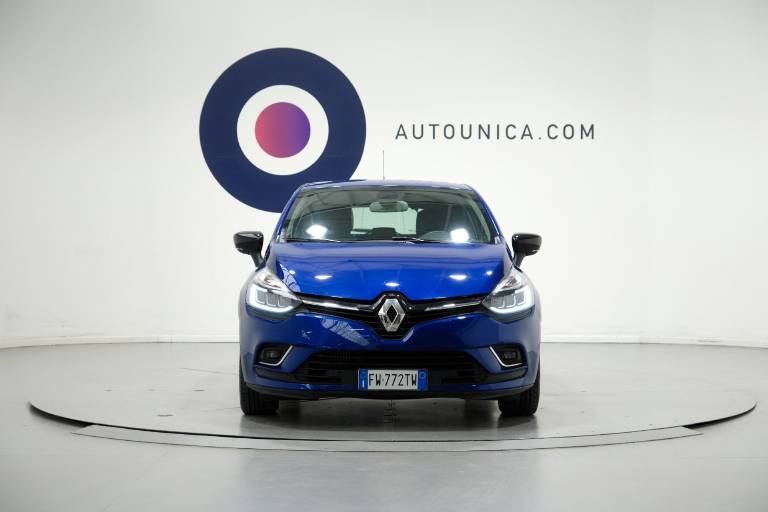 RENAULT Clio 2