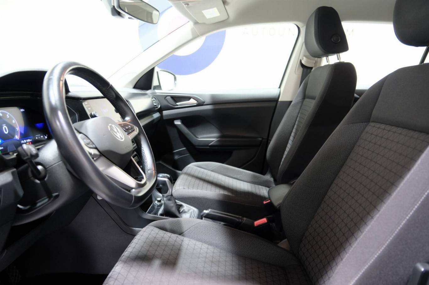 VOLKSWAGEN T-Cross 20