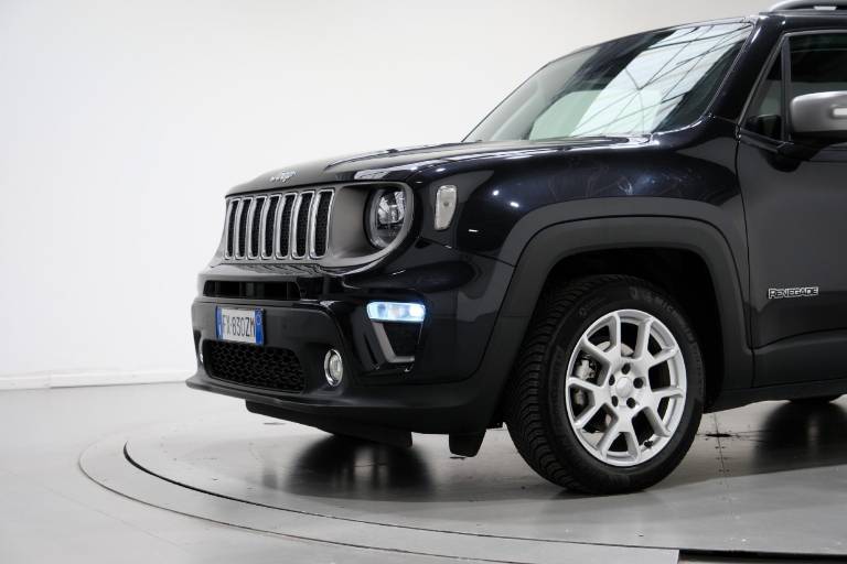 JEEP Renegade 11