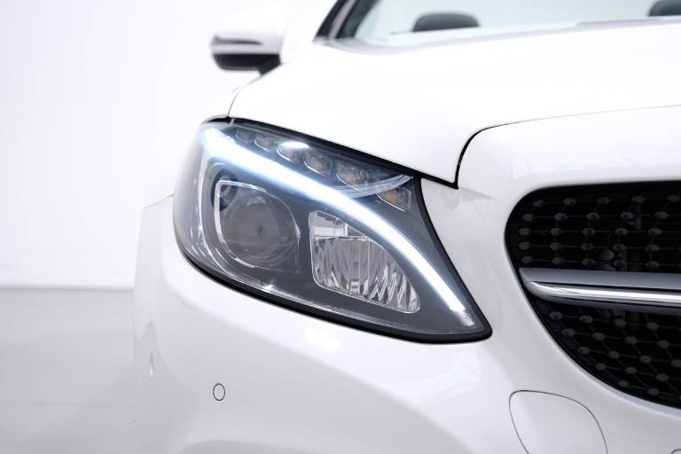 MERCEDES-BENZ C 220 15
