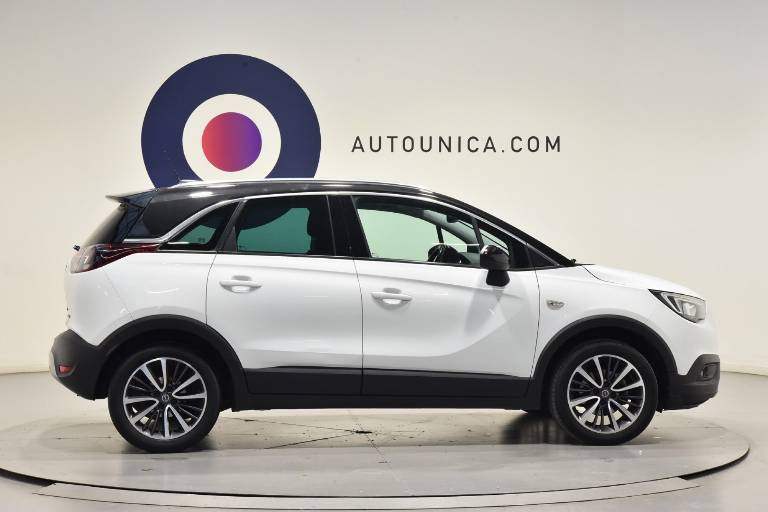 OPEL Crossland X 11