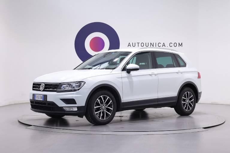 VOLKSWAGEN Tiguan 1