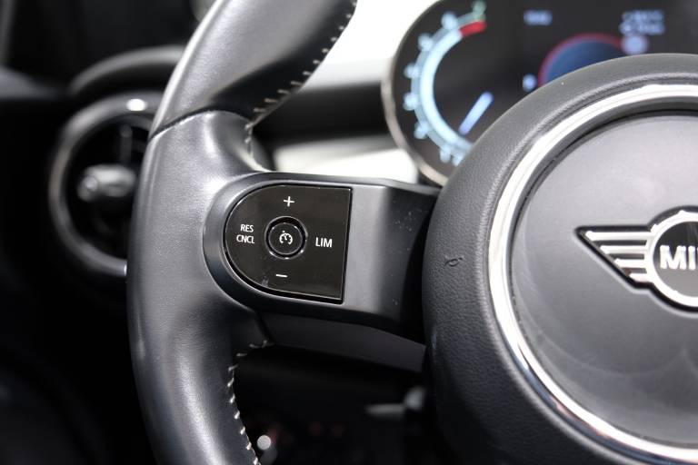MINI Cooper 21
