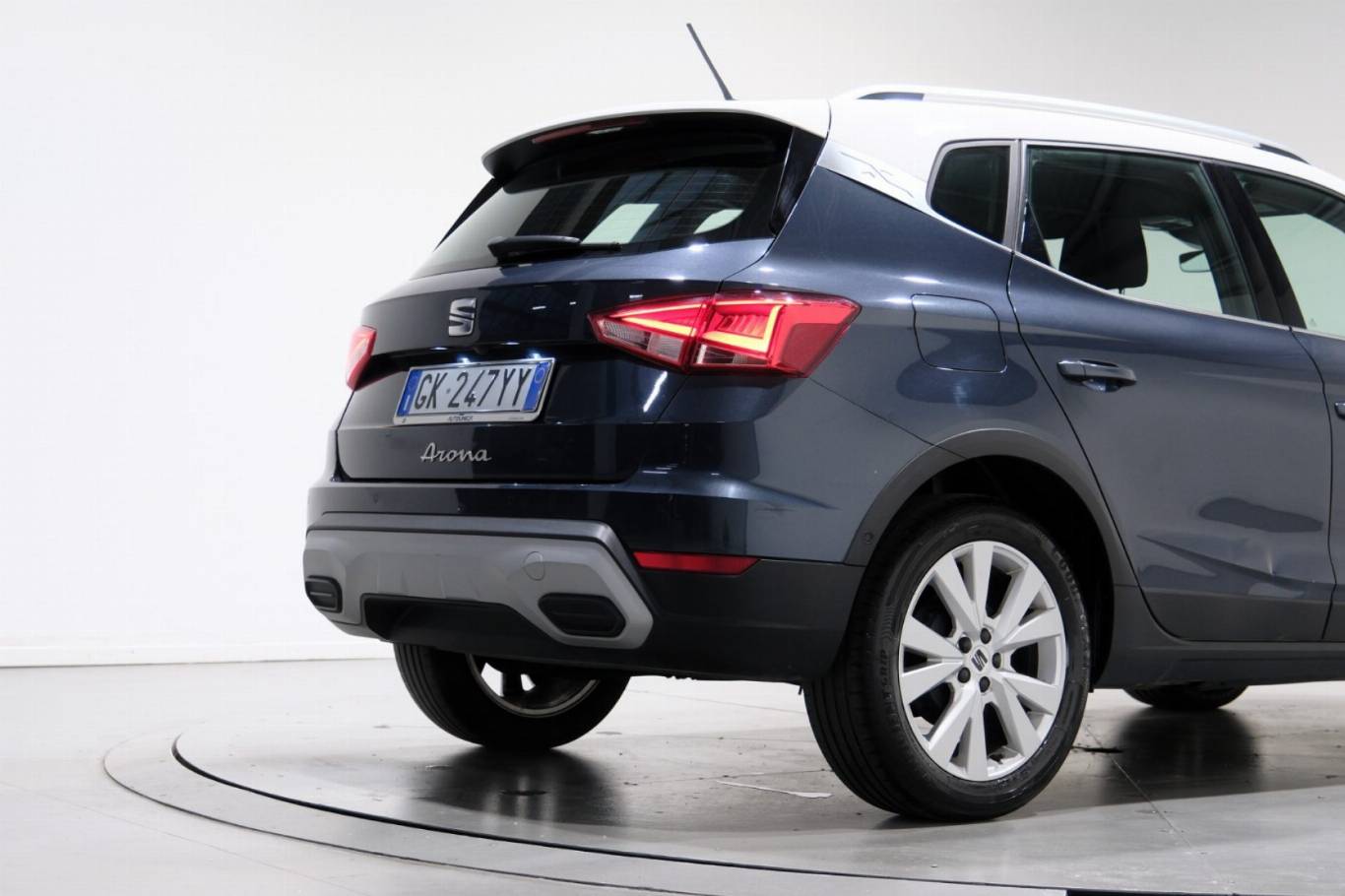 SEAT Arona 48