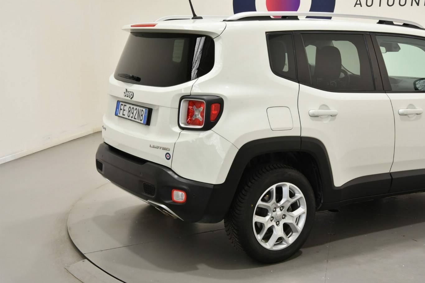 JEEP Renegade 18