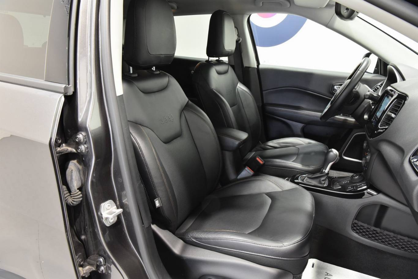 JEEP Compass 21