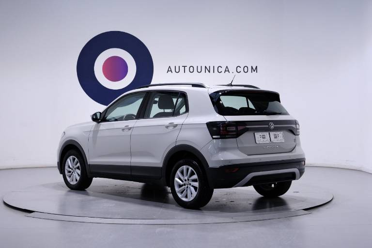 VOLKSWAGEN T-Cross 16