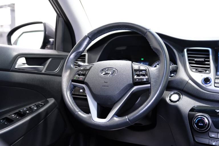 HYUNDAI Tucson 40