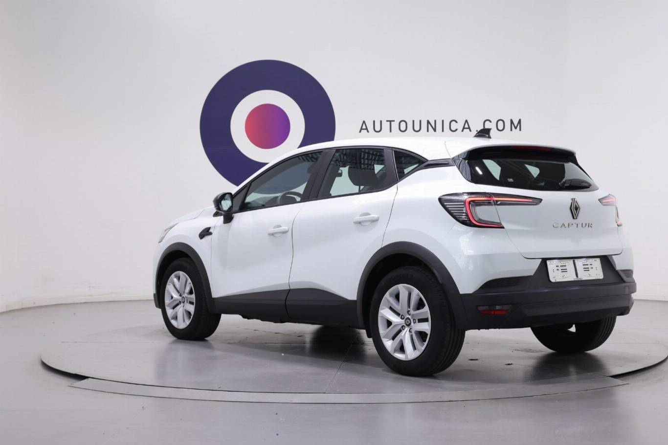 RENAULT Captur 16