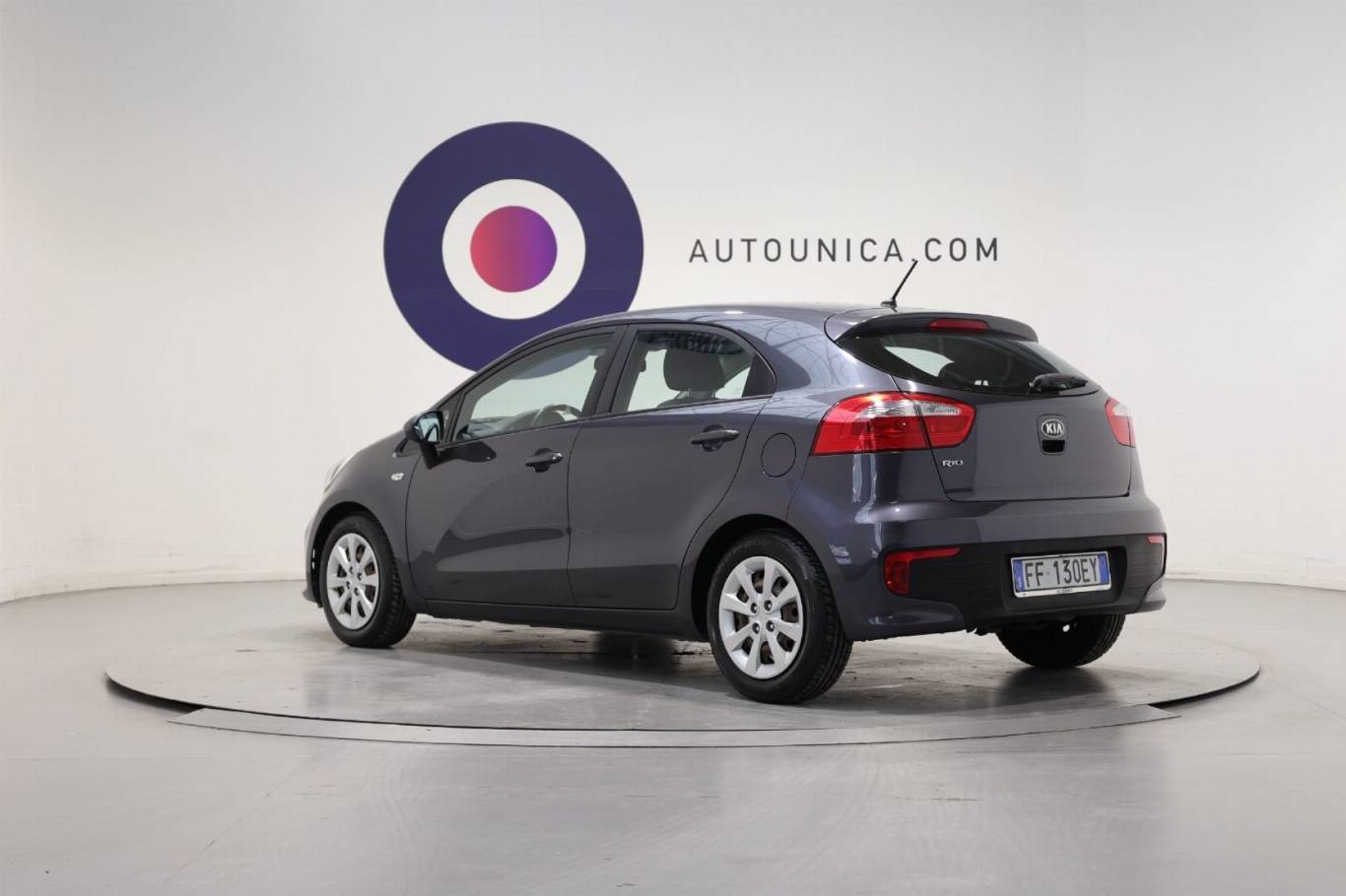 KIA Rio 17