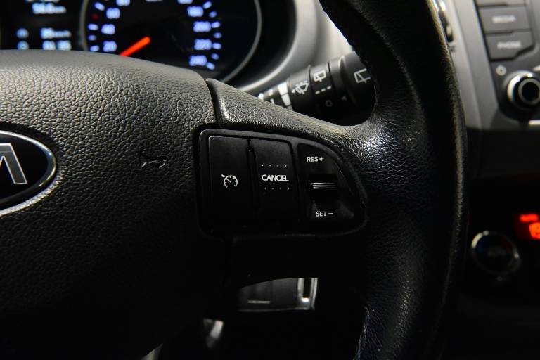 KIA Sportage 8