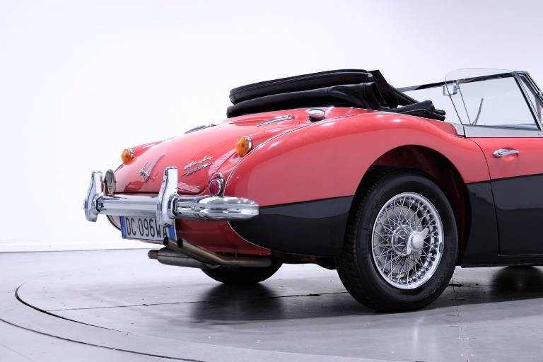 AUSTIN Healey 39