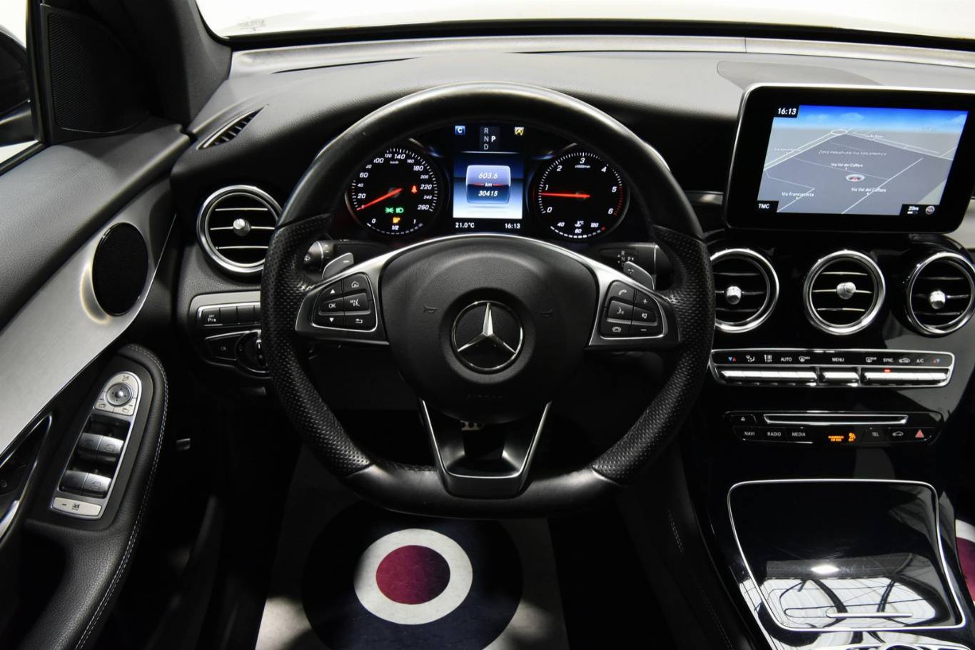 MERCEDES-BENZ GLC 220 23