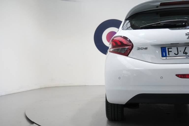 PEUGEOT 208 45