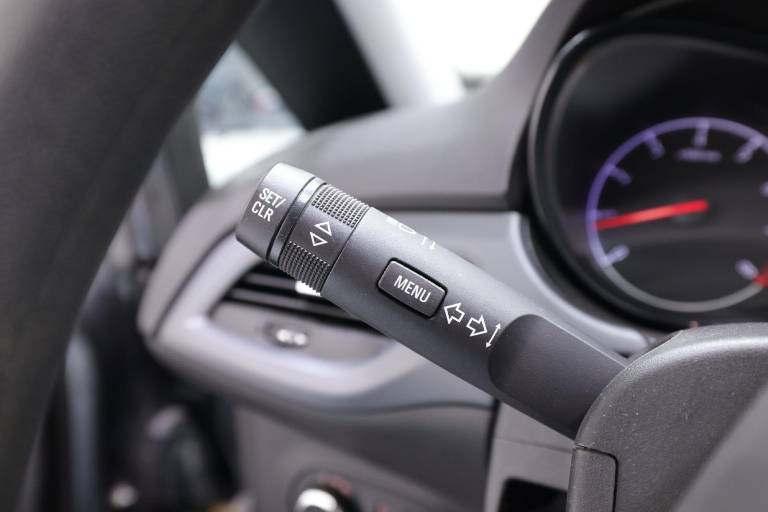 OPEL Corsa 21