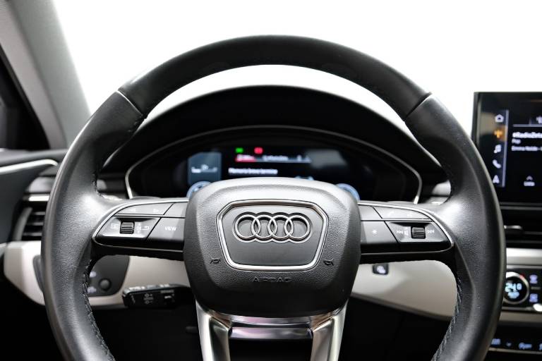 AUDI A4 7