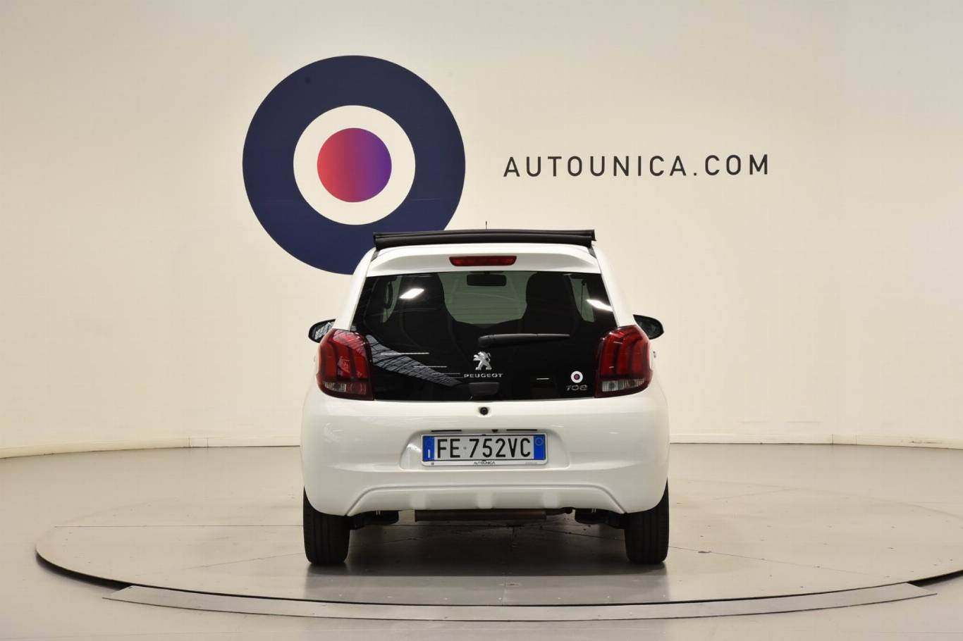 PEUGEOT 108 6