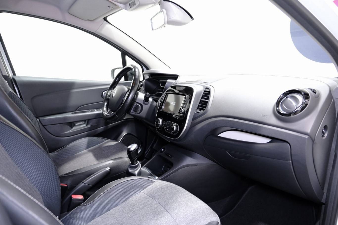 RENAULT Captur 61