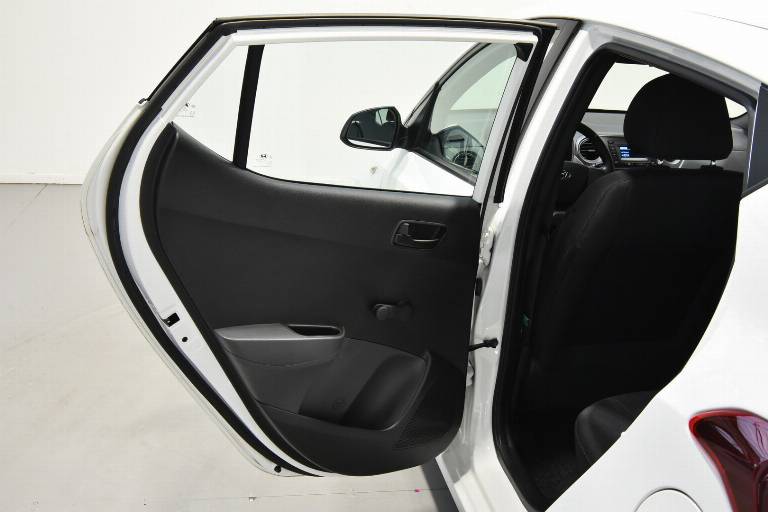 HYUNDAI I10 19