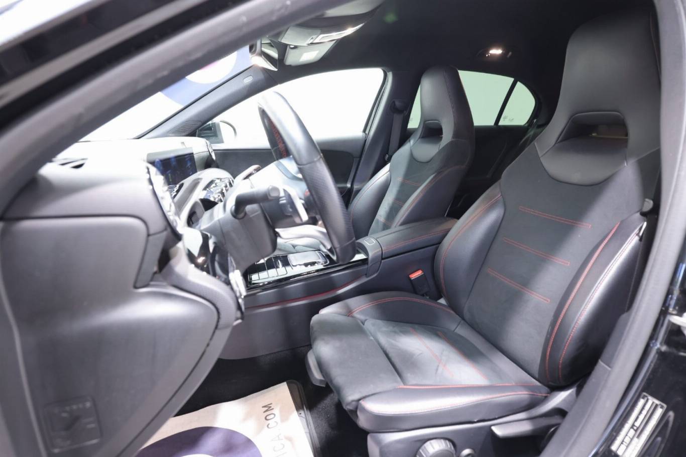 MERCEDES-BENZ A 200 6