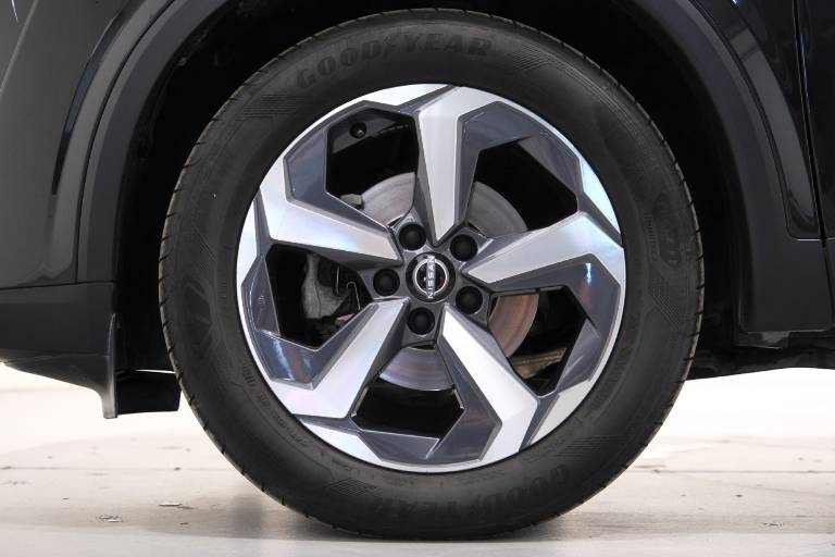 NISSAN Qashqai 12