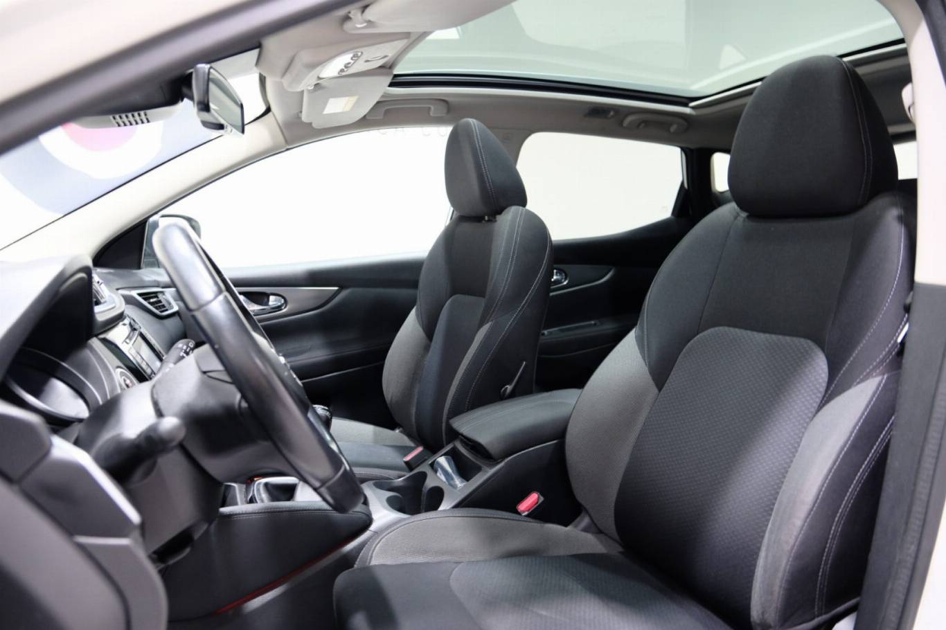 NISSAN Qashqai 6
