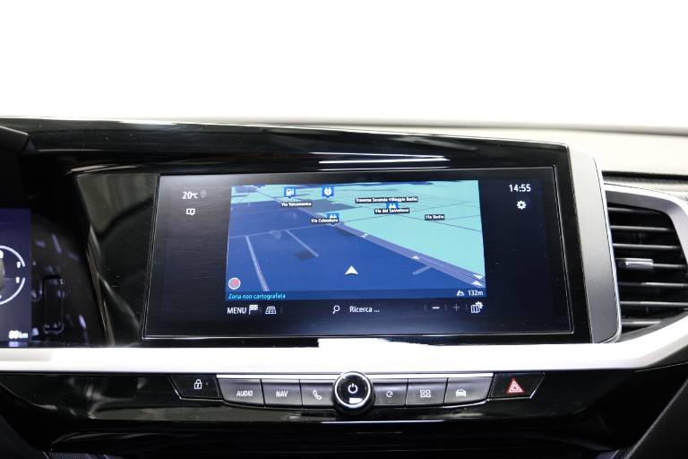 OPEL Grandland 34