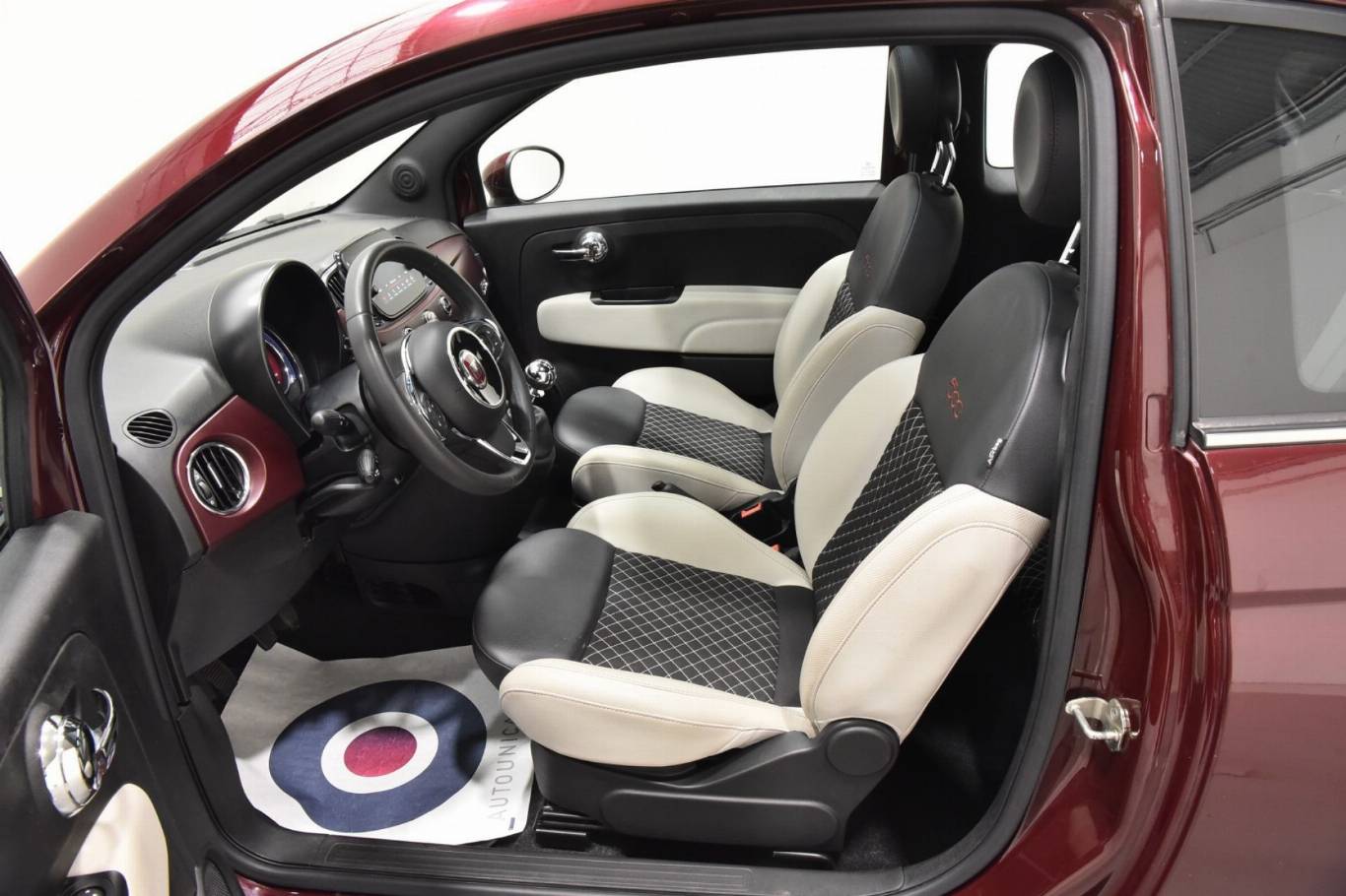FIAT 500 4