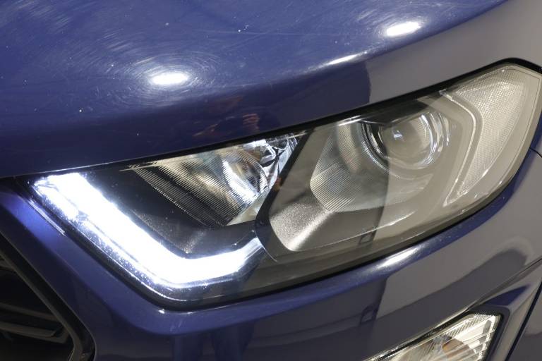FORD EcoSport 27