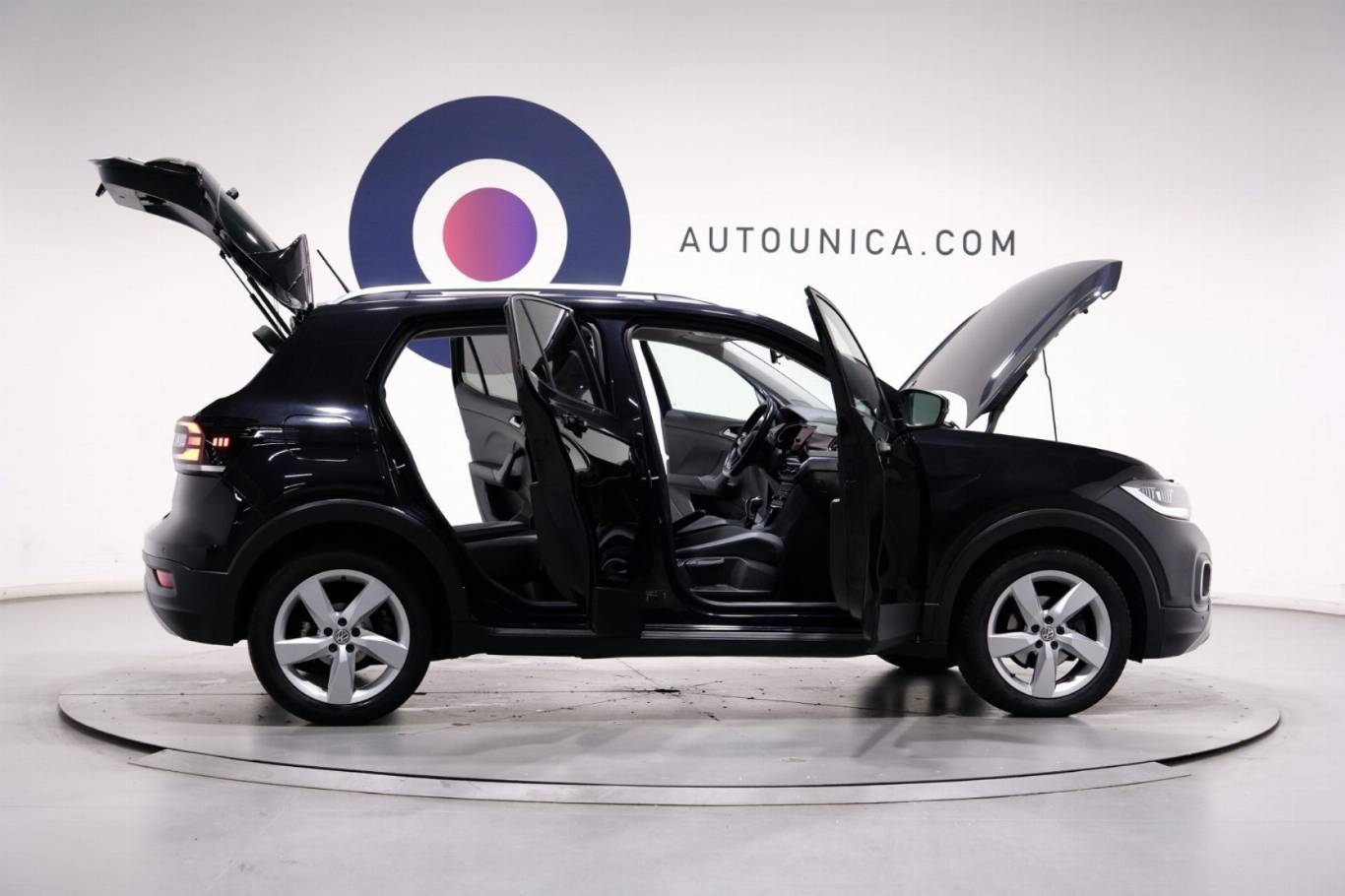 VOLKSWAGEN T-Cross 73