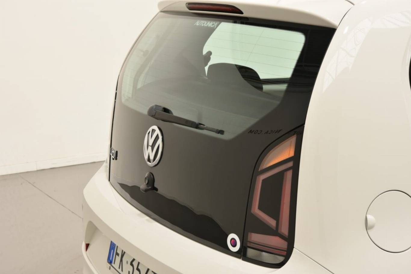 VOLKSWAGEN Up! 54