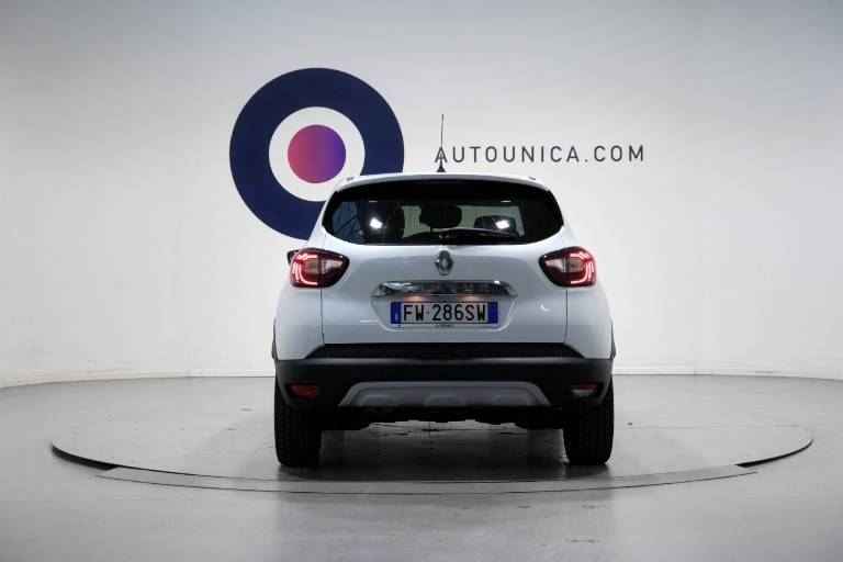 RENAULT Captur 17