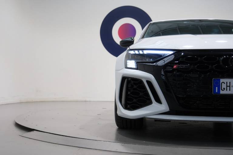 AUDI RS3 60